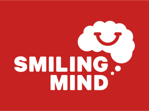 Smiling minds logo